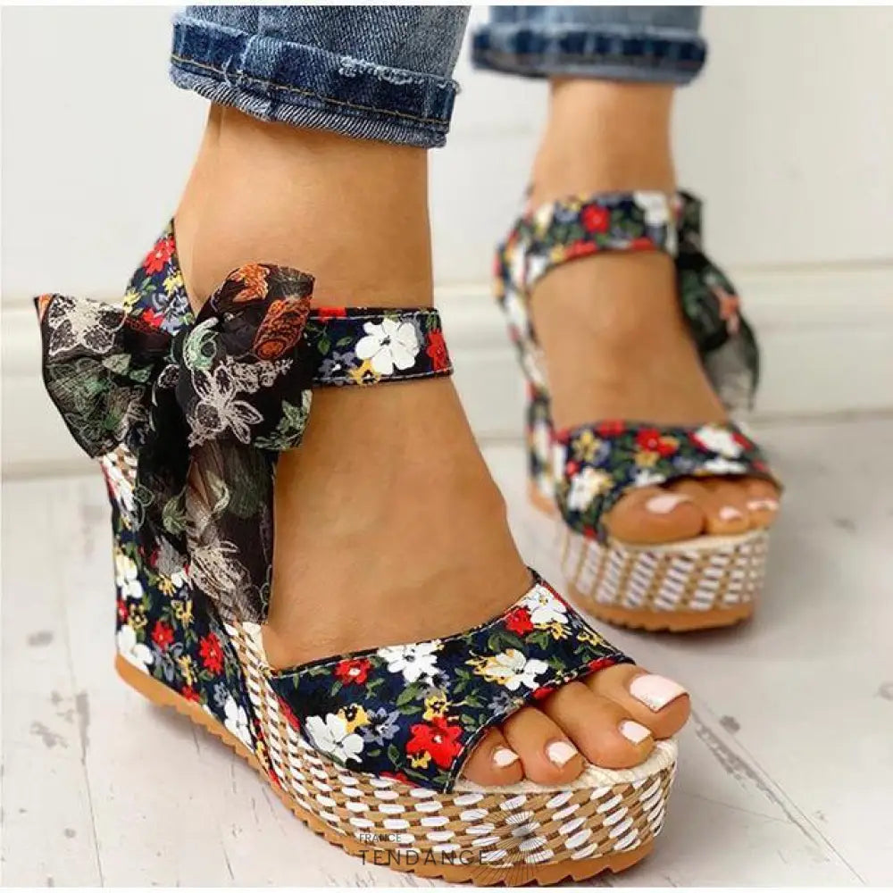 Sandales Florales à Talons Compensés | France-Tendance