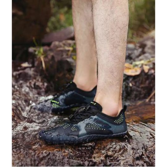 Chaussures De Randonnées Pour Marcher Dans L’eau |